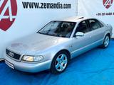 Audi A8 4.2 quattro tiptronic/1.HAND - silberne Audi A8