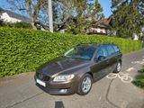 Volvo V70 150 PS Automatik Leder Sitzhe Schiebe - Volvo V70 aus 2016