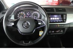 Fahrzeugabbildung Skoda Fabia Ambition,Navi,Sitzheizung,Einparkhilfe,Top