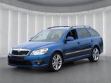 Skoda Octavia Combi RS TDI*AHK Navi Xenon 4xSHZ Tempo - Skoda Octavia aus 2012: RS