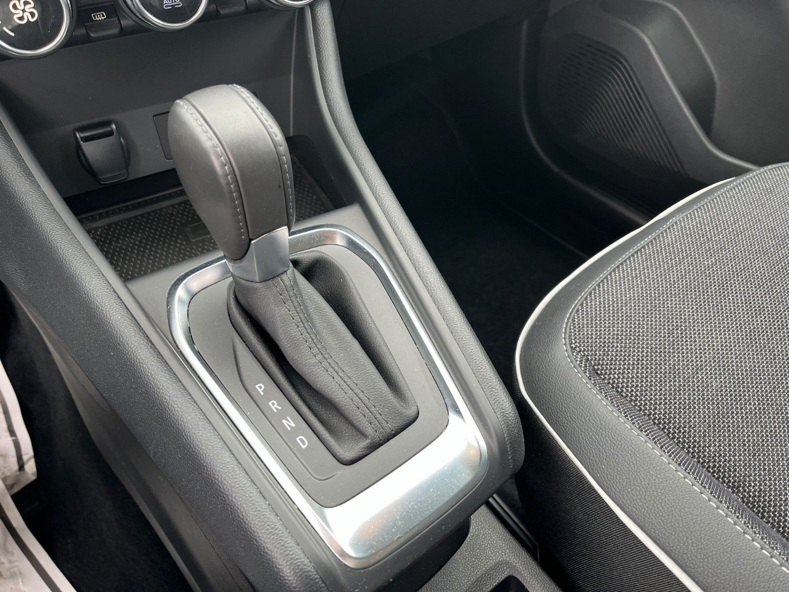 Fahrzeugabbildung Renault Captur II Intens