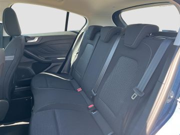 Ford Focus - 9