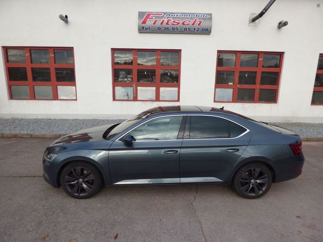 Skoda Superb L&K 4x4 Standhz, Pano, Leder 4x Sitzhz.