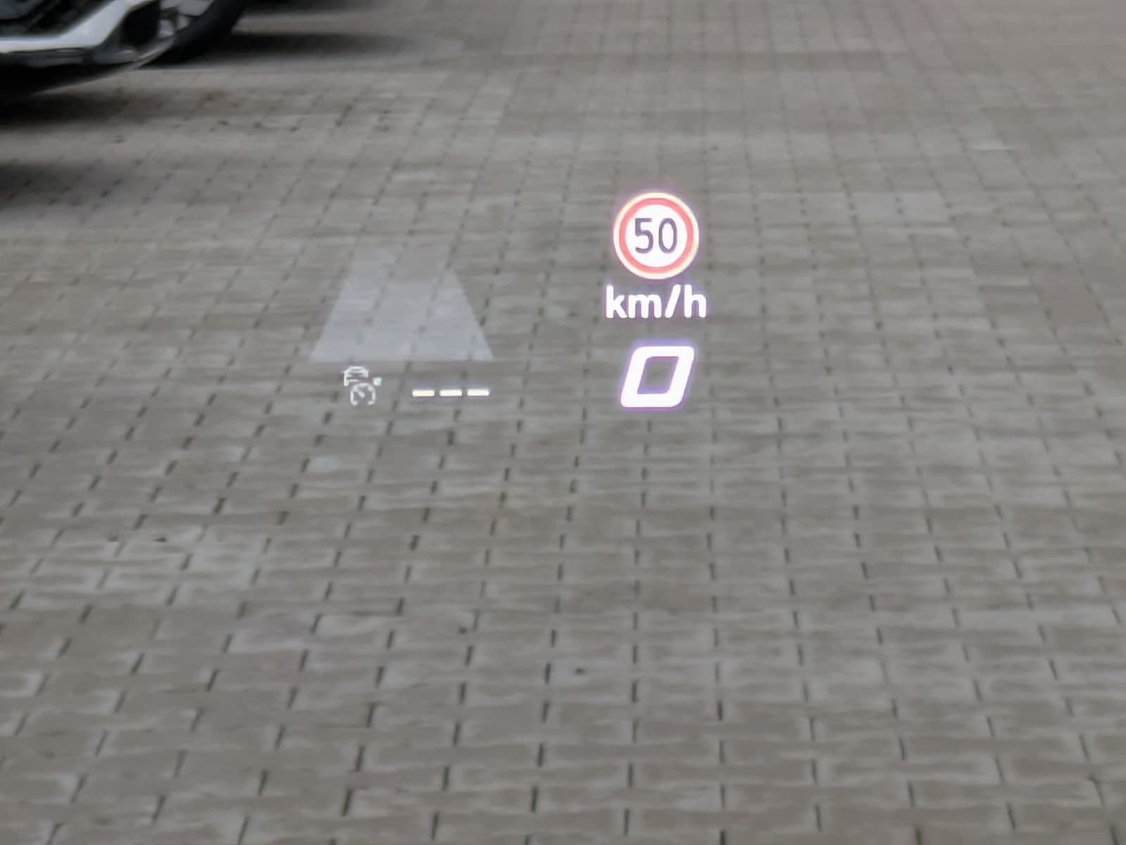 Fahrzeugabbildung CUPRA Terramar 2.0 TSI 4D VZ HUD*MATRIX*PANO*DCC*20"