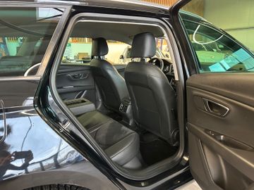 MYAUTOCENTER – Gebraucht- und Jahreswagen mit Werkstattservice in Pfaffenhofen Seat Leon ST FR *LED*Alcantara*NAVI*