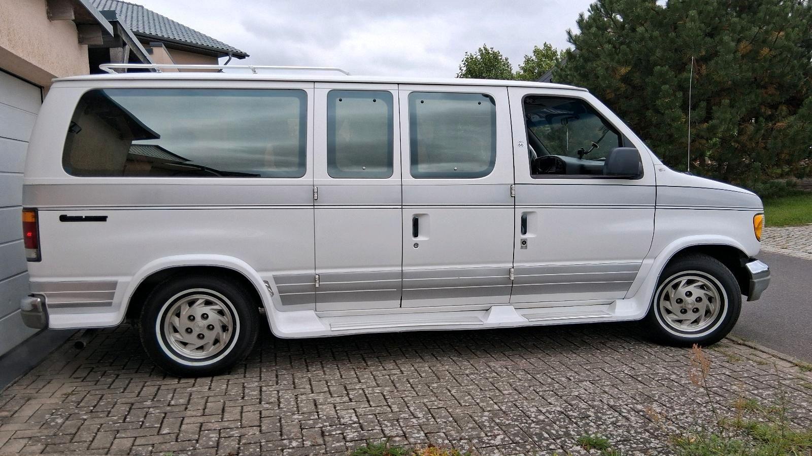 Ford Econoline