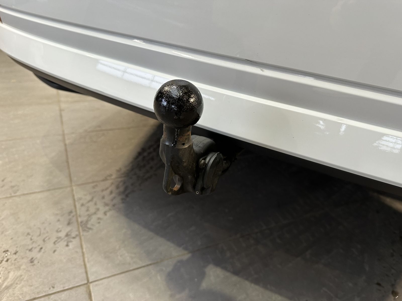 Fahrzeugabbildung SKODA Octavia Combi 2.0 TDI 4x4 Style NAV+LED+PANO+AHK