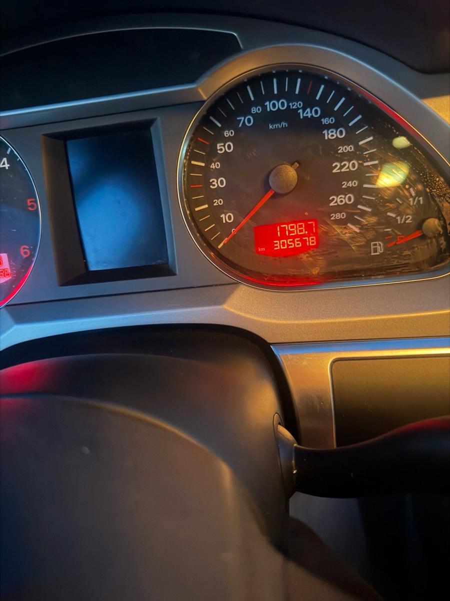 Audi A6 2007 — photo 13