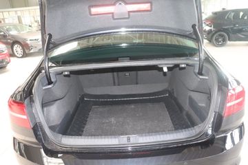 Fotografie des VW Passat 2.0 TSI BMT DSG Highline