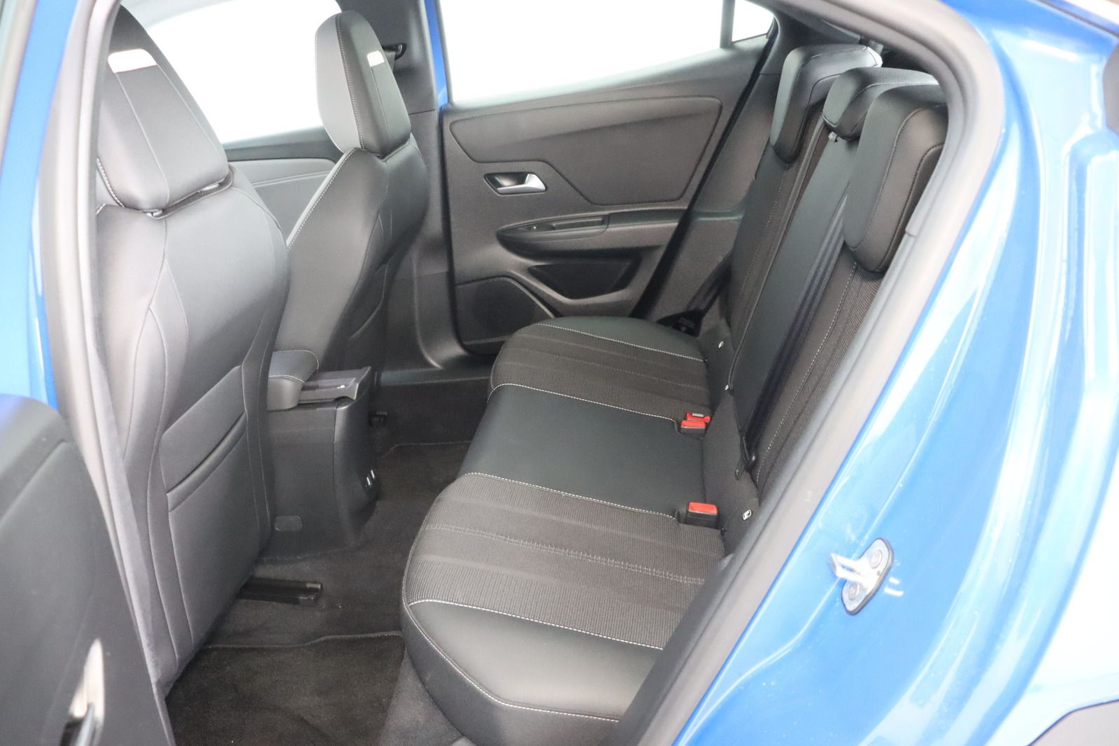 Fahrzeugabbildung Opel Mokka 1.2i Elegance 1.Hand * HU/AU neu