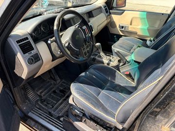 Land-Rover Range Rover - 6