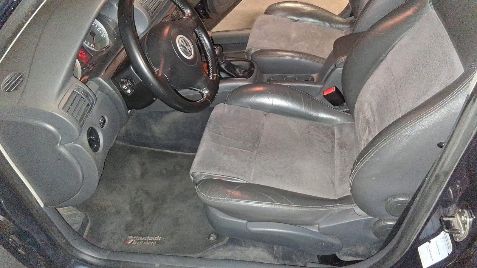 Volkswagen Passat 2004 — photo 7