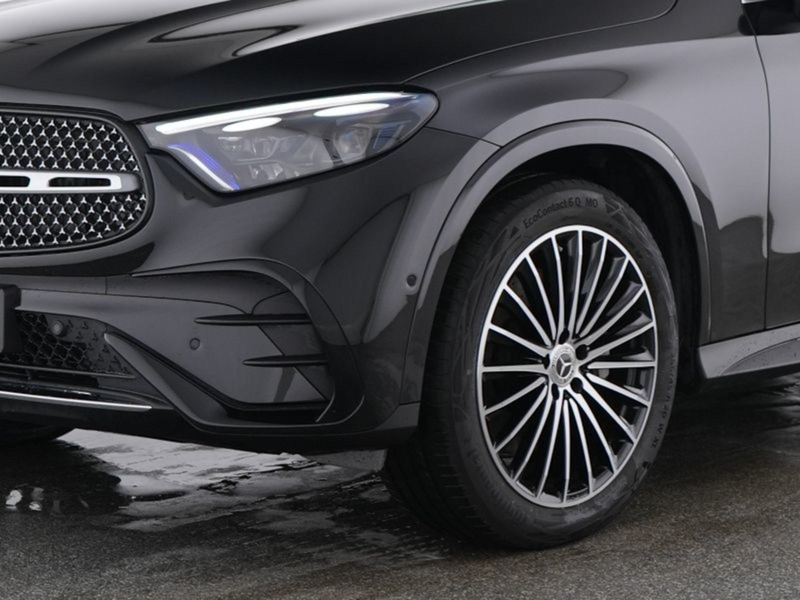 Mercedes-Benz GLC 300 d 4M COUPE AMG Pano Digilight Memory Hea foto 4