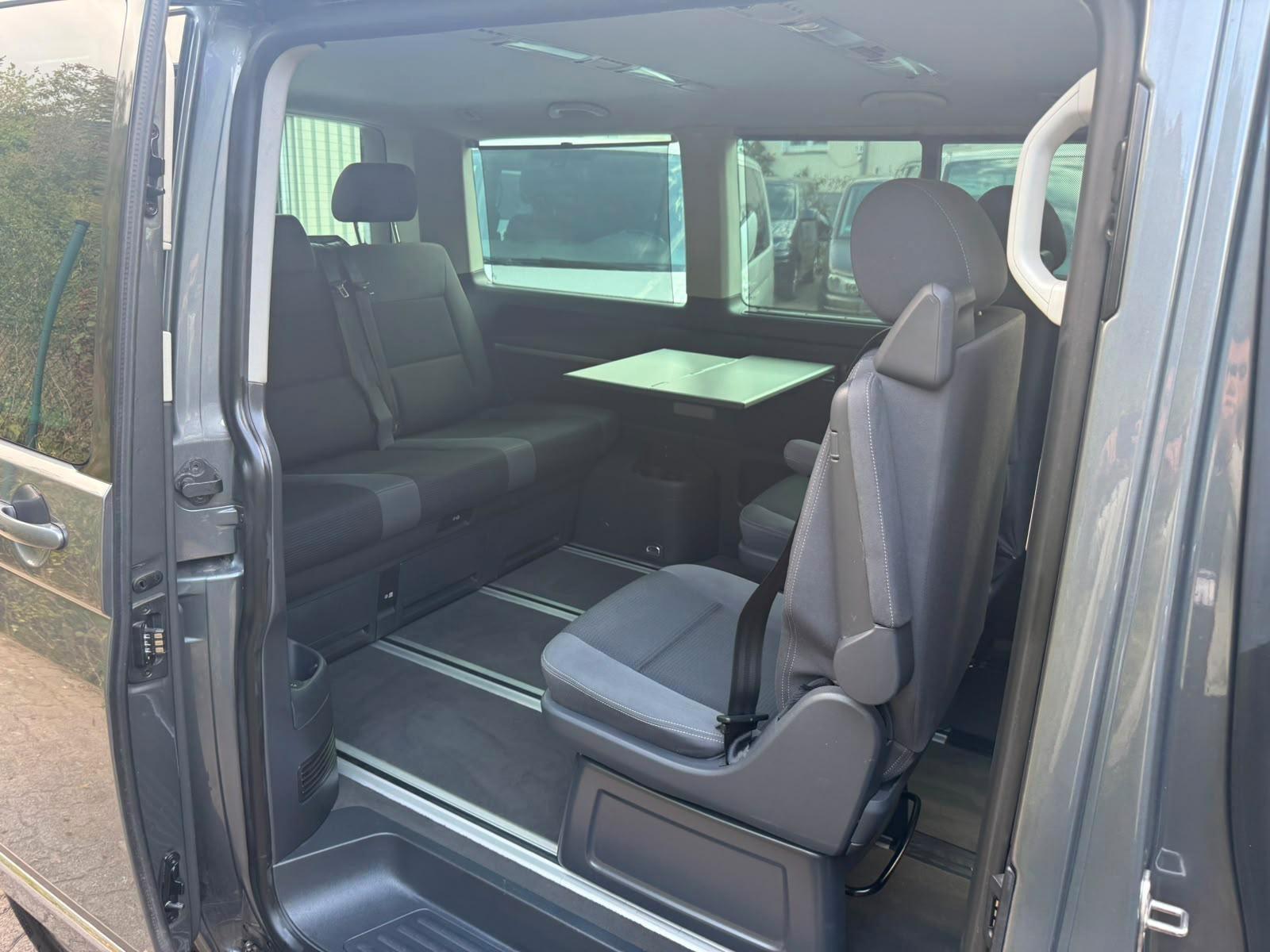 VOLKSWAGEN T5 MULTIVAN TEAM 2.0 TDI 140ch DSG - 7 PLACES - APPLE CARPLAY - CHAUFFAGE AUXILIAIRE - ATTELAGE - SIÈGES CHAUFFANTS
