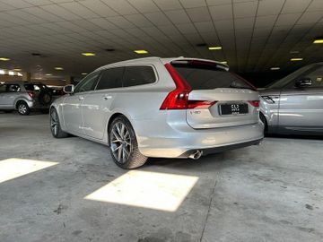 Volvo V90 - 2