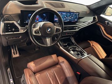BMW X7 - 12