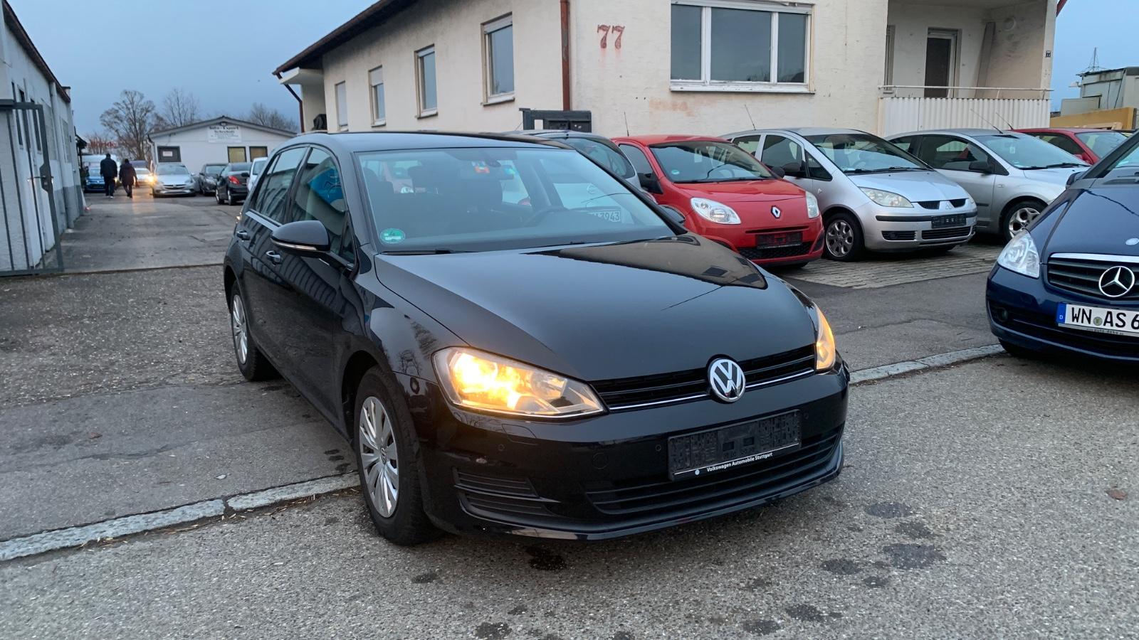 Volkswagen Golf VII Lim. Trendline BMT