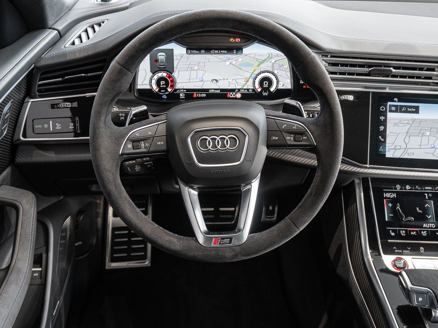 Audi RSQ8 - Bild 10