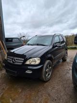 Mercedes-Benz Mercedes ML 270 CDI Final Edition - Mercedes-Benz ML 270: Cdi Final Edition