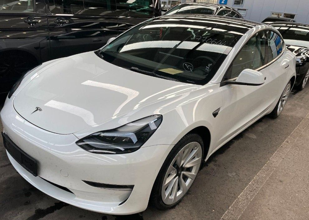 Fahrzeugabbildung Tesla Model 3 LONGRANGE DUAL-MOTOR NAVI/KAMERA/PANO/SH