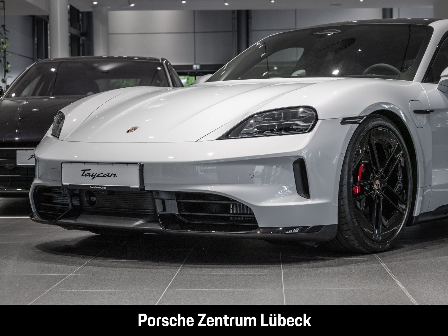 Porsche Taycan GTS InnoDrive HA-Lenkung Soft-Close imagem 3
