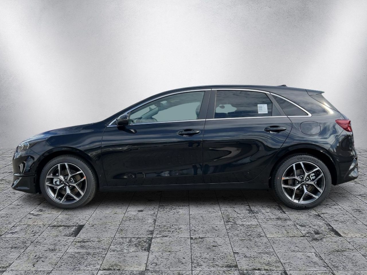 Kia Ceed 1.5T 48V 140 Ultimate DCT imagem 3