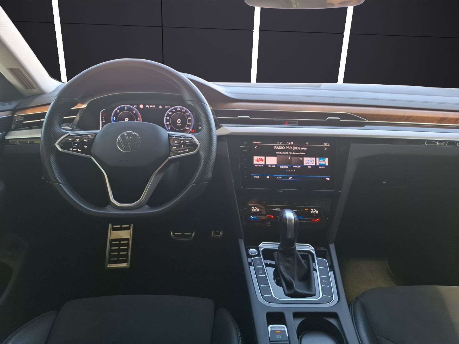 Fahrzeugabbildung Volkswagen Arteon SB TDI Elegance DSG LED Kamera Navi ACC