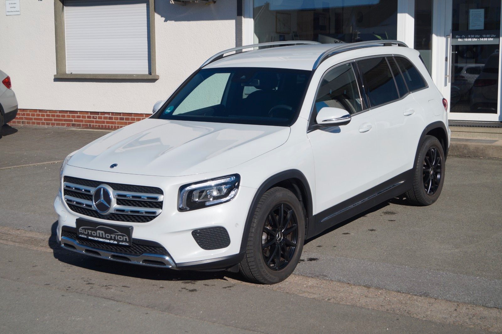 MERCEDES-BENZ GLB 200*LED*V.-Cockpit*Navi*T.-Leder*RFK*F1*SHZ*