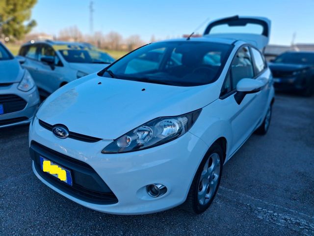 Ford Fiesta Ikon 1.4 TDCi 70CV 5 porte