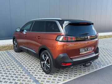 Peugeot 5008 - 8