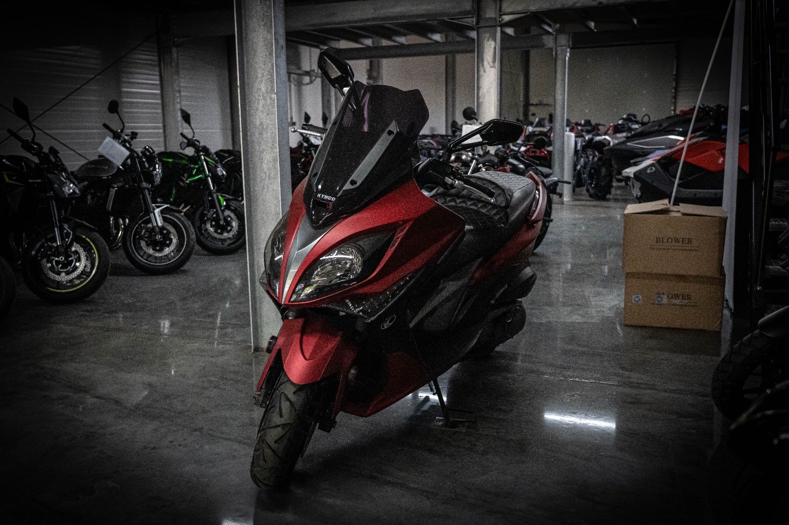 Fahrzeugabbildung Kymco Xciting 400i
