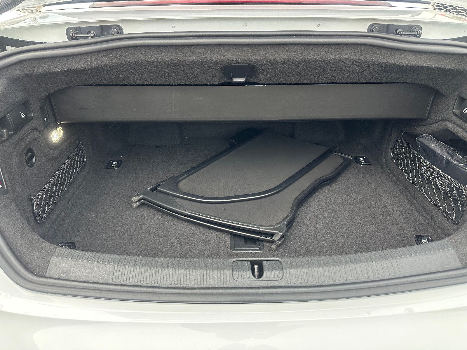 Fahrzeugabbildung Audi A5 CABRIO 3.0 TDI QUATTRO S LINE+SPORTPAKET