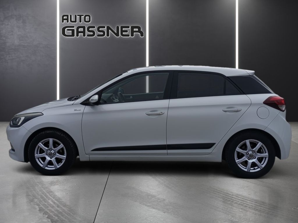 Fahrzeugabbildung Hyundai i20 1.4 Style Leder