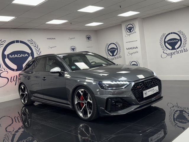 AUDI RS4 2.9 TFSI tiptronic quattro Avant