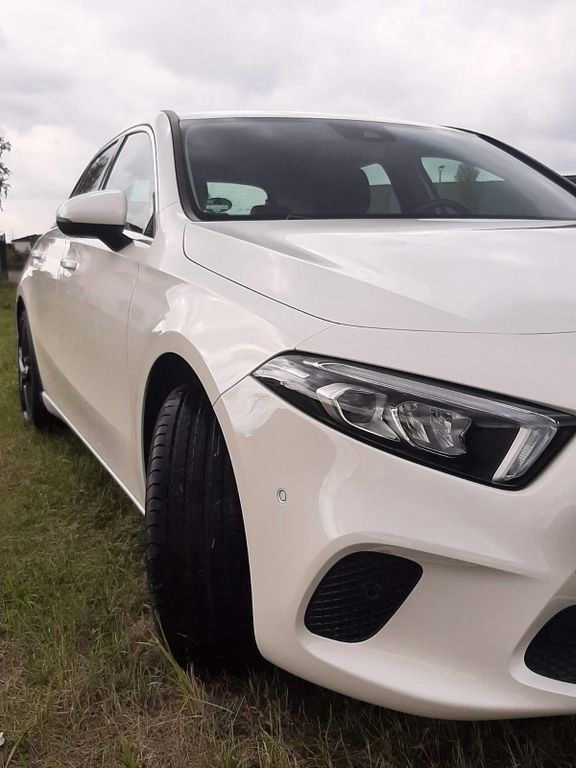 Image of Mercedes-Benz A 220