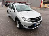 Dacia Sandero Stepway 0.9 TCe Laureate / Prestig - Dacia Sandero mit Anhängerkupplung