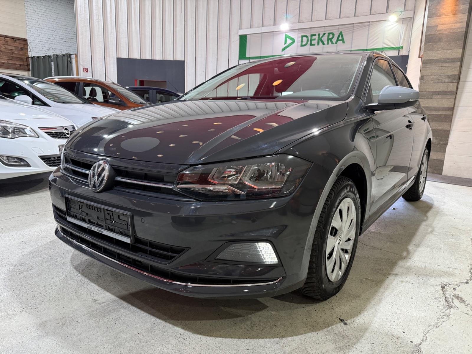 Volkswagen Polo VI Highline*Navi*PDC*