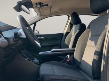 BMW 216 Active Tourer - 11