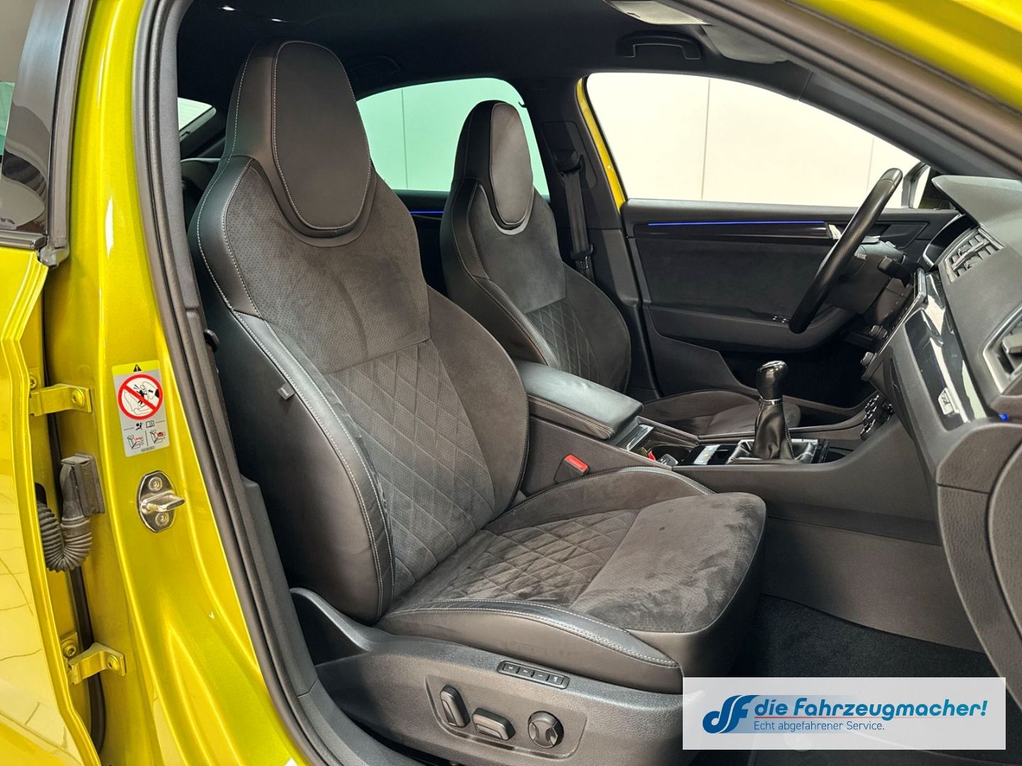 Fahrzeugabbildung SKODA Superb SportLine AD Leder Memory Sitze Soundsyst