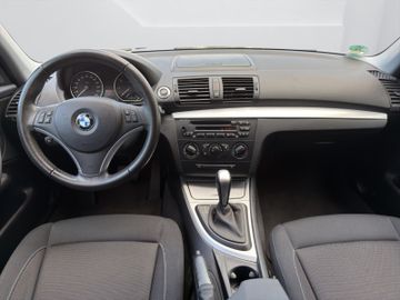 BMW 118 - 9