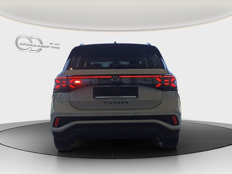 Fahrzeugabbildung Volkswagen T-Cross 1.5 TSI R-Line DSG  AHK+ACC+NAVI+MATRIX-
