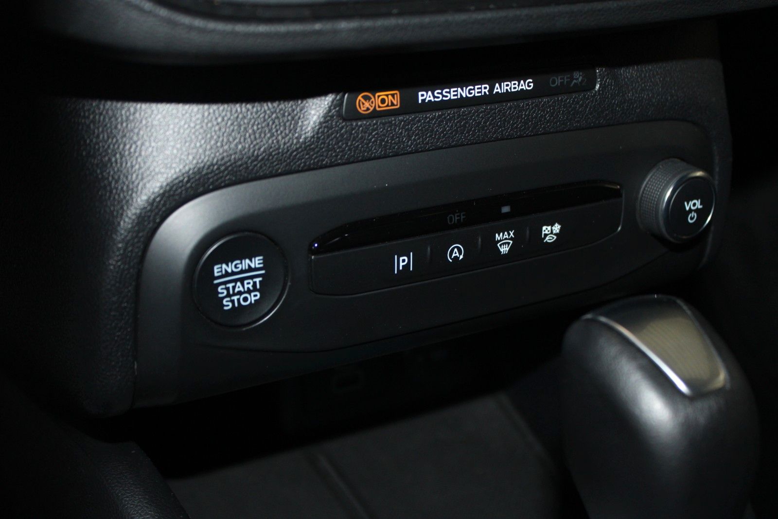 Fahrzeugabbildung Ford Focus ST-Line Aut. LED ACC BLIS WinterPaket uvm.