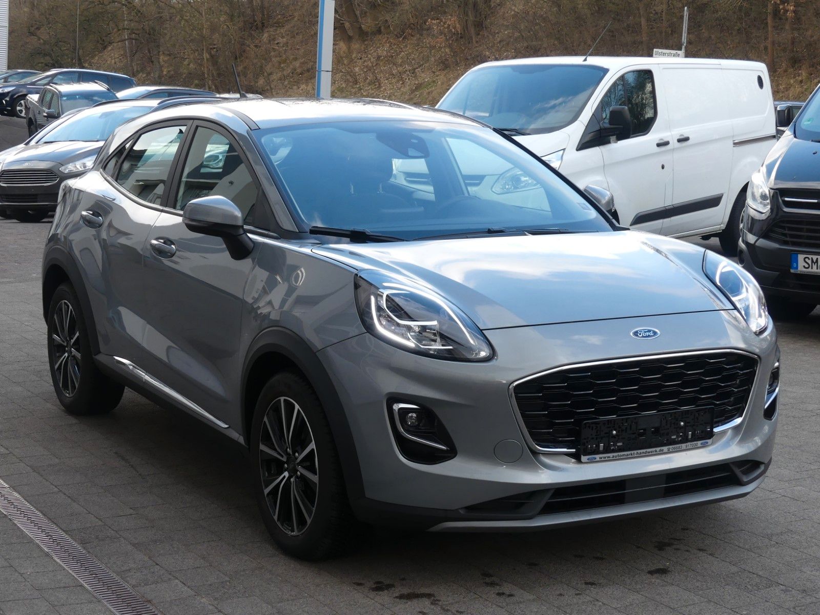 Fahrzeugabbildung Ford Puma Titanium