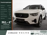 Volvo XC40 B3 Plus Black Edition 2WD ACC LED 360° - Volvo XC40 von 2026