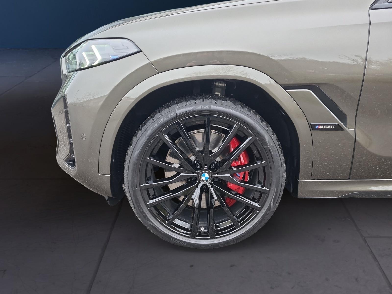 BMW X6 M60i DrivAssPro+Innovation+Wärme+Pano+Komfort