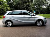 Mercedes-Benz B 180 Sports Tourer 122 PS B... - Mercedes-Benz B 180: Sports Tourer