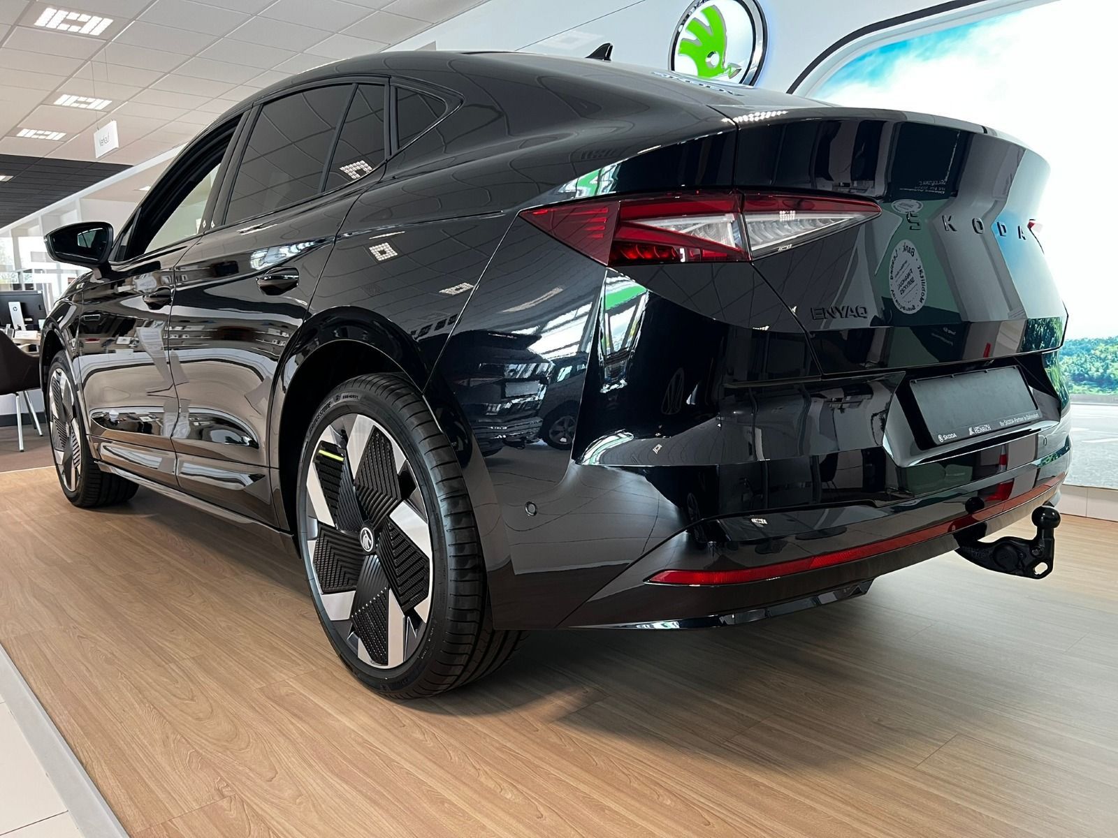 Fahrzeugabbildung SKODA Enyaq Coupé RS360°Cam*Head-Up*AHK*Canton*21Zoll