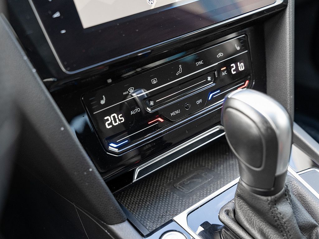 Fahrzeugabbildung Volkswagen Arteon 2.0 TDI Elegance DSG NAVI MATRIX LED KAM