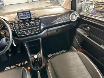 MYAUTOCENTER – Gebraucht- und Jahreswagen mit Werkstattservice in Pfaffenhofen Volkswagen up! black up! *Sitzh.*Navi*Klima*TÜV0428*