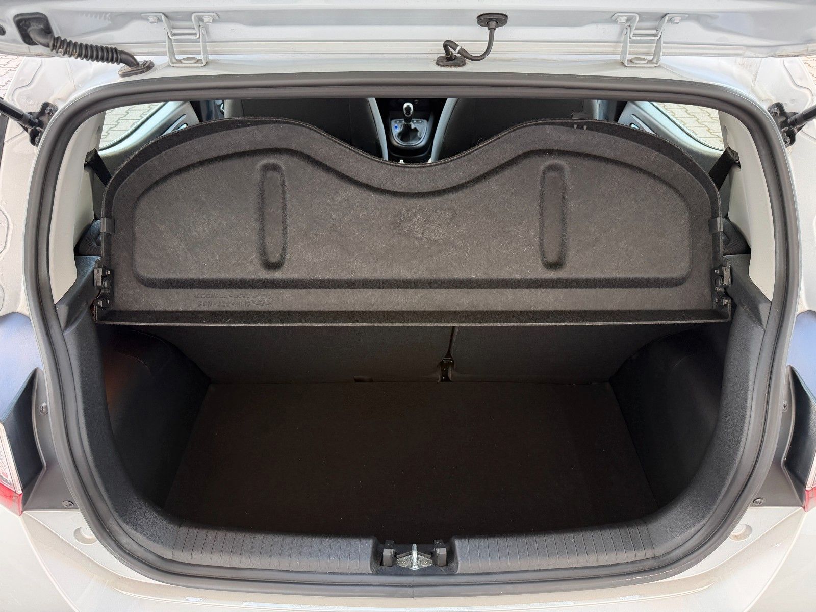 Fahrzeugabbildung Hyundai i10 1.2 Trend SHZ,PDC,AUT,DynLicht,FLA,LM,SpurH